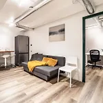 Dana-Charming Apartment And Very Central 1